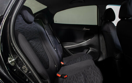 Hyundai Solaris II рестайлинг, 2015 год, 675 000 рублей, 9 фотография