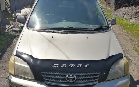 Toyota Nadia, 1999 год, 450 000 рублей, 1 фотография