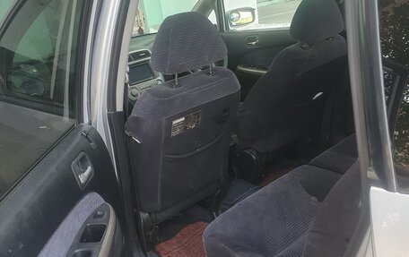 Honda Stream I рестайлинг, 2002 год, 600 000 рублей, 7 фотография