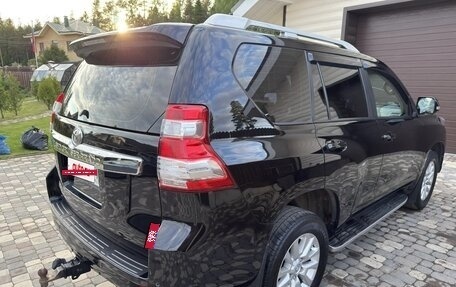 Toyota Land Cruiser Prado 150 рестайлинг 2, 2015 год, 3 250 000 рублей, 7 фотография