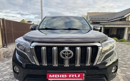 Toyota Land Cruiser Prado 150 рестайлинг 2, 2015 год, 3 250 000 рублей, 12 фотография