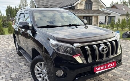 Toyota Land Cruiser Prado 150 рестайлинг 2, 2015 год, 3 250 000 рублей, 11 фотография