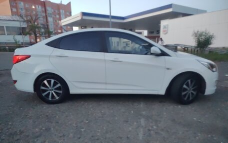 Hyundai Solaris II рестайлинг, 2014 год, 750 000 рублей, 4 фотография