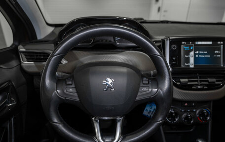 Peugeot 2008 II, 2014 год, 875 000 рублей, 10 фотография