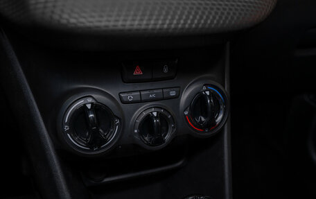 Peugeot 2008 II, 2014 год, 875 000 рублей, 14 фотография
