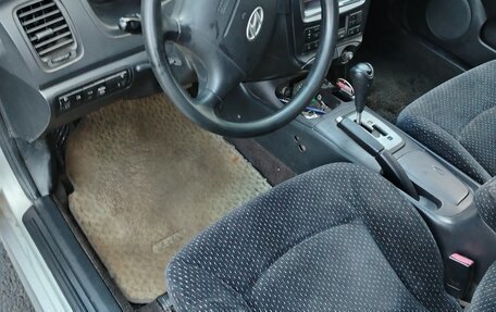 Hyundai Sonata IV рестайлинг, 2004 год, 340 000 рублей, 10 фотография