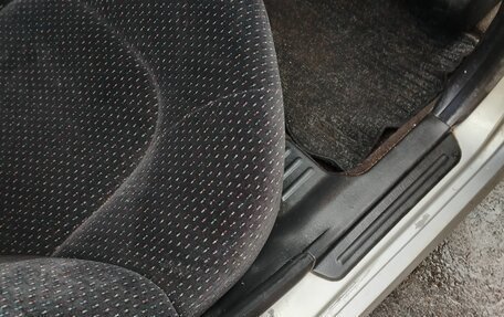 Hyundai Sonata IV рестайлинг, 2004 год, 340 000 рублей, 8 фотография
