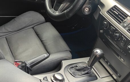BMW 5 серия, 2005 год, 1 050 000 рублей, 18 фотография