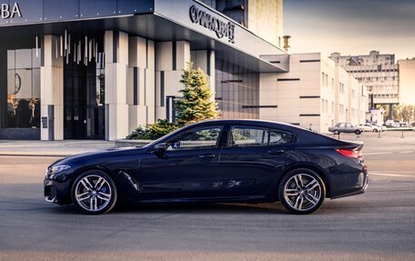 BMW 8 серия, 2020 год, 6 400 000 рублей, 4 фотография
