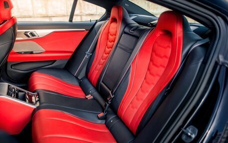 BMW 8 серия, 2020 год, 6 400 000 рублей, 26 фотография