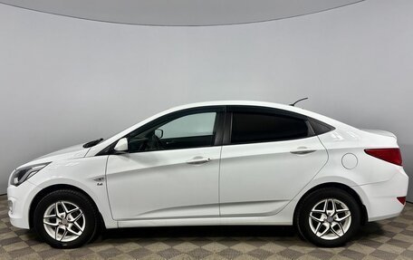 Hyundai Solaris II рестайлинг, 2015 год, 1 035 000 рублей, 2 фотография