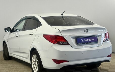 Hyundai Solaris II рестайлинг, 2015 год, 1 035 000 рублей, 3 фотография