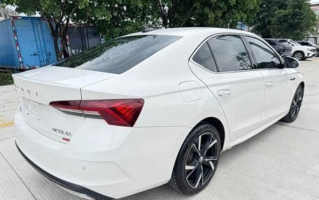 Skoda Octavia IV, 2022 год, 1 680 000 рублей, 4 фотография
