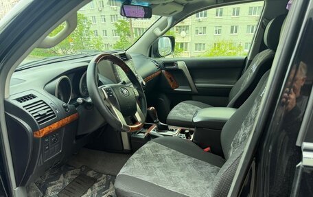 Toyota Land Cruiser Prado 150 рестайлинг 2, 2012 год, 2 900 000 рублей, 9 фотография