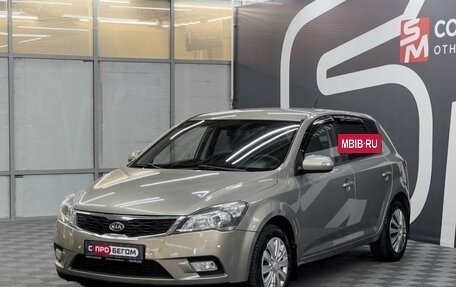 KIA cee'd I рестайлинг, 2011 год, 849 900 рублей, 3 фотография