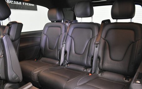 Mercedes-Benz V-Класс, 2019 год, 6 190 000 рублей, 12 фотография