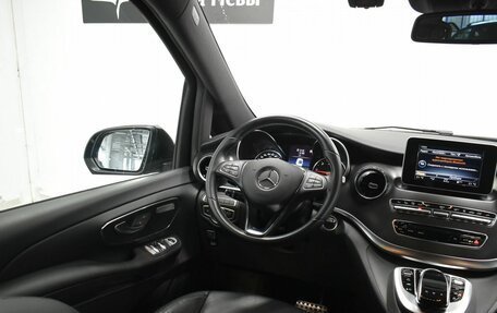 Mercedes-Benz V-Класс, 2019 год, 6 190 000 рублей, 18 фотография