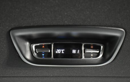 Mercedes-Benz V-Класс, 2019 год, 6 190 000 рублей, 27 фотография