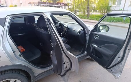 Nissan Juke II, 2011 год, 890 000 рублей, 11 фотография