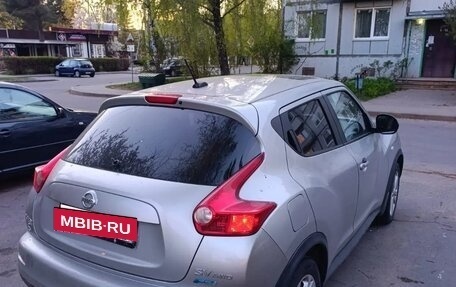 Nissan Juke II, 2011 год, 890 000 рублей, 10 фотография