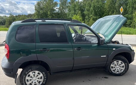 Chevrolet Niva I рестайлинг, 2012 год, 300 000 рублей, 7 фотография