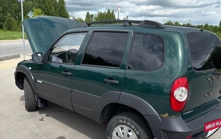 Chevrolet Niva I рестайлинг, 2012 год, 300 000 рублей, 4 фотография