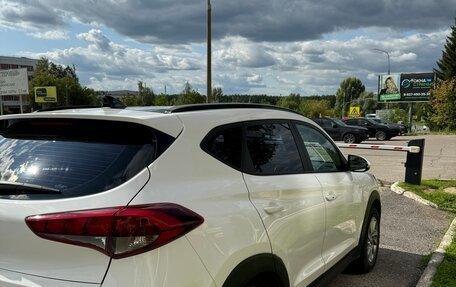 Hyundai Tucson III, 2016 год, 2 350 000 рублей, 4 фотография