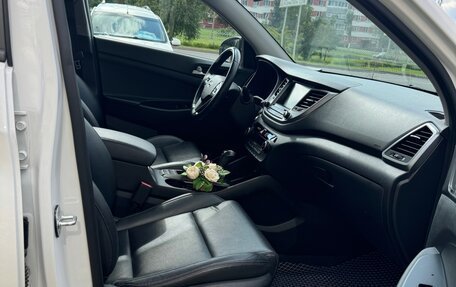 Hyundai Tucson III, 2016 год, 2 350 000 рублей, 13 фотография