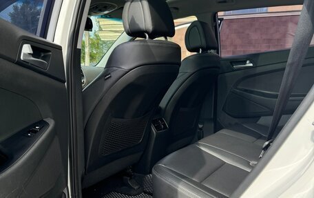Hyundai Tucson III, 2016 год, 2 350 000 рублей, 12 фотография