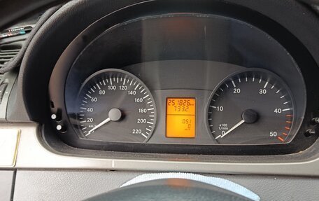 Mercedes-Benz Vito, 2009 год, 12 фотография