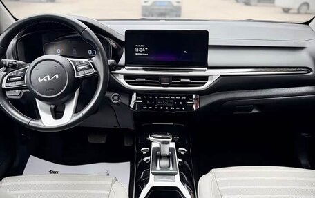 KIA K3, 2023 год, 1 140 018 рублей, 10 фотография