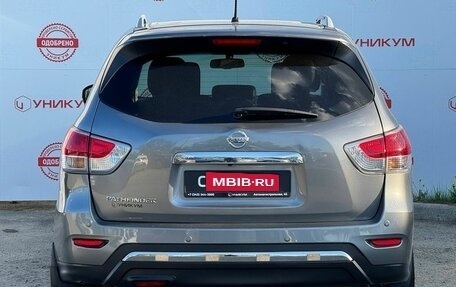 Nissan Pathfinder, 2016 год, 2 099 000 рублей, 4 фотография
