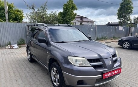 Mitsubishi Outlander III рестайлинг 3, 2007 год, 830 000 рублей, 1 фотография