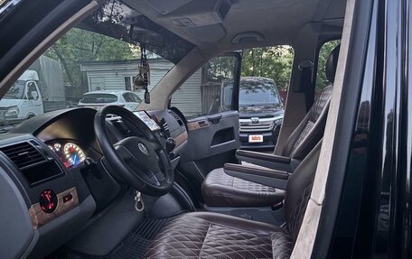 Volkswagen Transporter T5 рестайлинг, 2007 год, 2 000 000 рублей, 6 фотография
