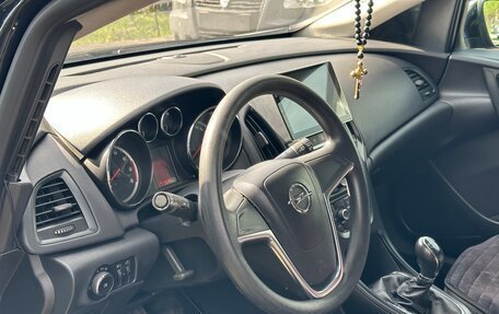 Opel Astra J, 2011 год, 578 000 рублей, 18 фотография