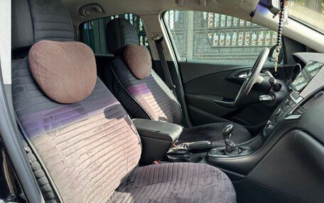 Opel Astra J, 2011 год, 578 000 рублей, 22 фотография