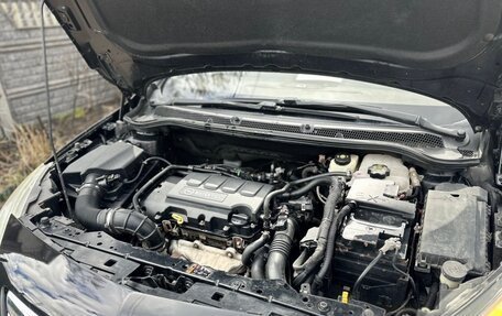 Opel Astra J, 2011 год, 578 000 рублей, 27 фотография