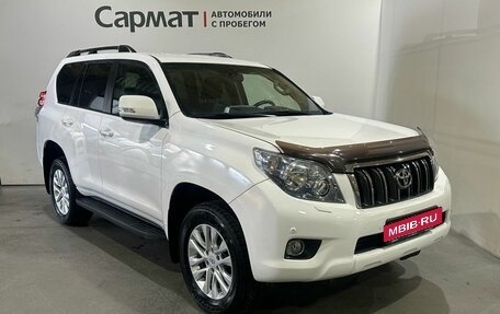 Toyota Land Cruiser Prado 150 рестайлинг 2, 2011 год, 2 800 000 рублей, 3 фотография