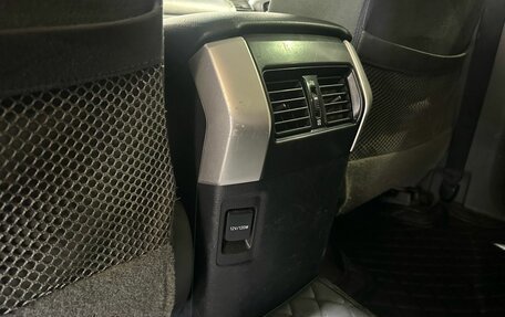 Toyota Land Cruiser Prado 150 рестайлинг 2, 2011 год, 2 800 000 рублей, 20 фотография