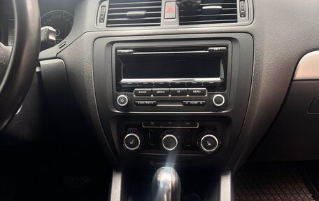 Volkswagen Jetta VI, 2012 год, 1 100 000 рублей, 8 фотография