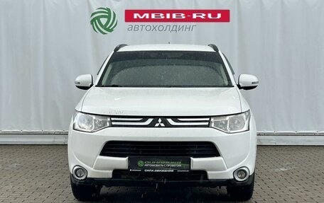 Mitsubishi Outlander III рестайлинг 3, 2012 год, 1 290 000 рублей, 2 фотография