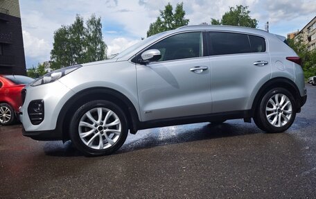 KIA Sportage IV рестайлинг, 2018 год, 1 700 000 рублей, 2 фотография