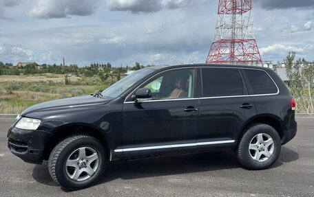 Volkswagen Touareg III, 2005 год, 550 000 рублей, 2 фотография