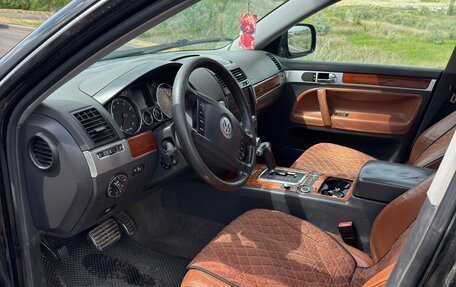 Volkswagen Touareg III, 2005 год, 550 000 рублей, 9 фотография