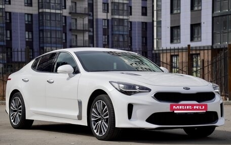KIA Stinger I, 2019 год, 2 250 000 рублей, 5 фотография