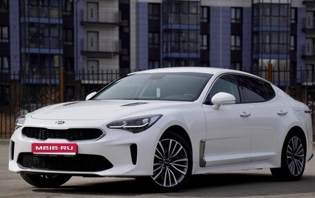 KIA Stinger I, 2019 год, 2 250 000 рублей, 11 фотография