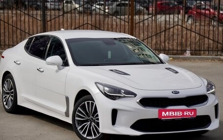 KIA Stinger I, 2019 год, 2 250 000 рублей, 6 фотография