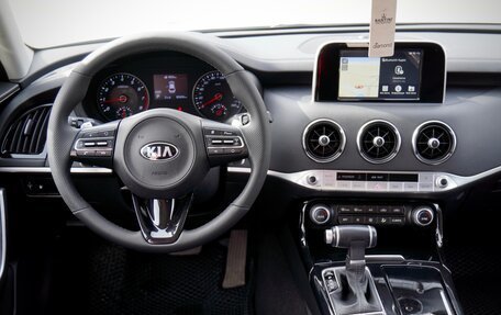 KIA Stinger I, 2019 год, 2 250 000 рублей, 28 фотография