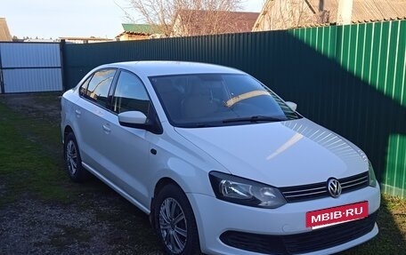 Volkswagen Polo VI (EU Market), 2011 год, 616 000 рублей, 4 фотография