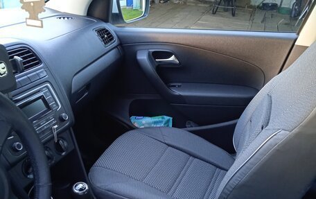 Volkswagen Polo VI (EU Market), 2011 год, 616 000 рублей, 8 фотография